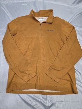 Columbia Pullover Quarter-Zip in Mustard
